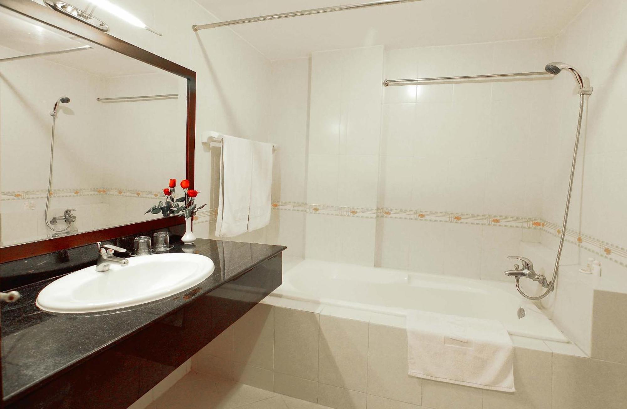 Angella Hotel Nha Trang Exterior foto